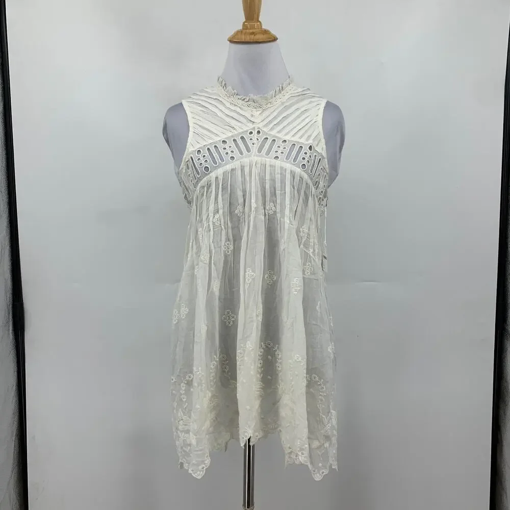 Free People Top Women XS Extra Small Ivory Eloise Eyelet Lace Cutout Button Back